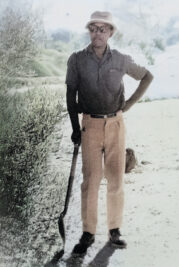 ALAMY_2JM1M5G colourised